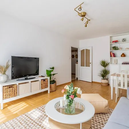 호텔 Apartament Melomanow