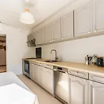 호텔 Apartament Melomanow