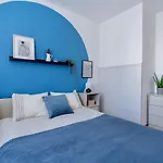 Apartament Melomanow 호텔 *
